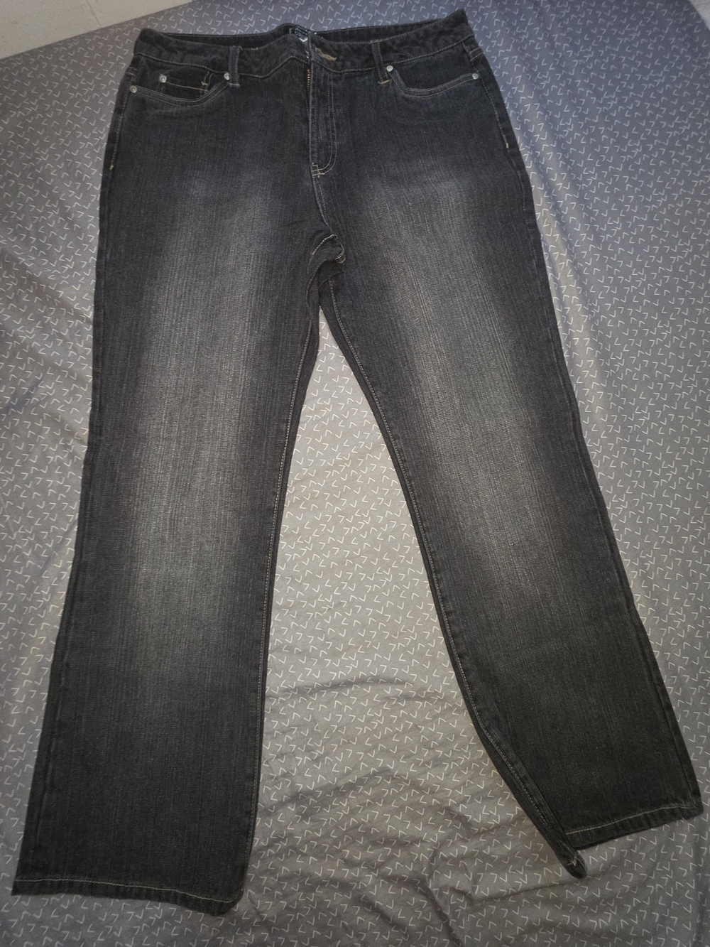 Relaxed Fit Womens Washed Black Jeans With Embellishments On Back Pockets Sz 16